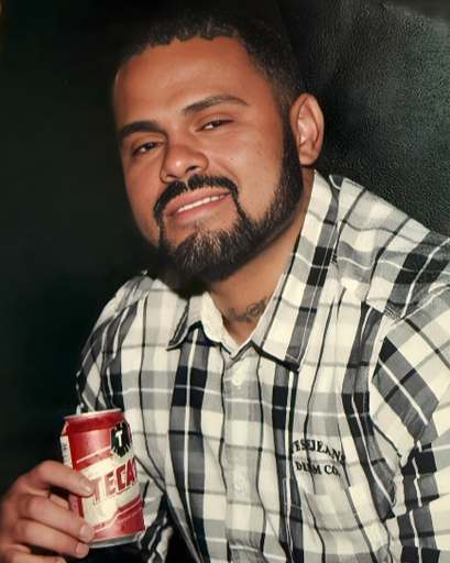 Ismael Sandoval Profile Photo