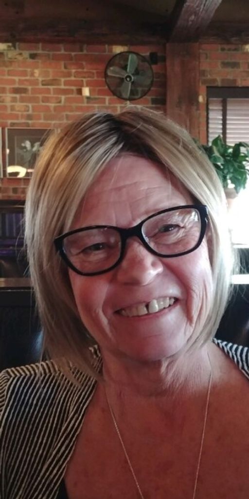 Victoria Lynn Sharpe-Edwards