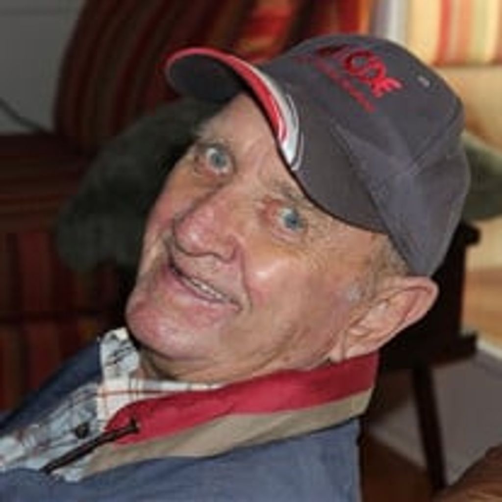 Mr. Robert Howard Tucker