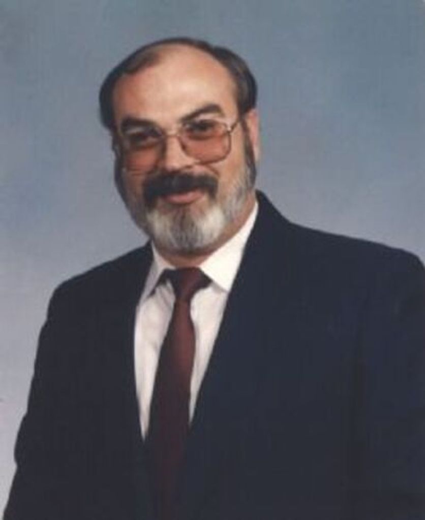 Robert "Bob" Earl Hardy