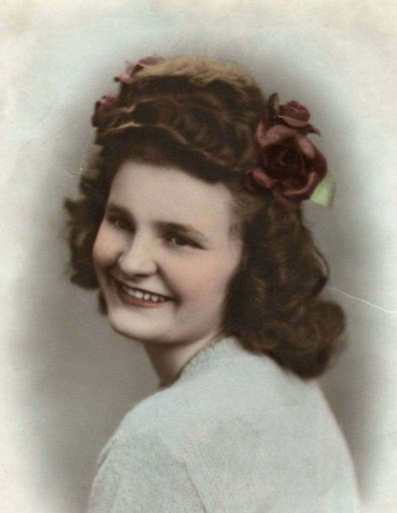 Helen C. (Nieckula)  Ortyl