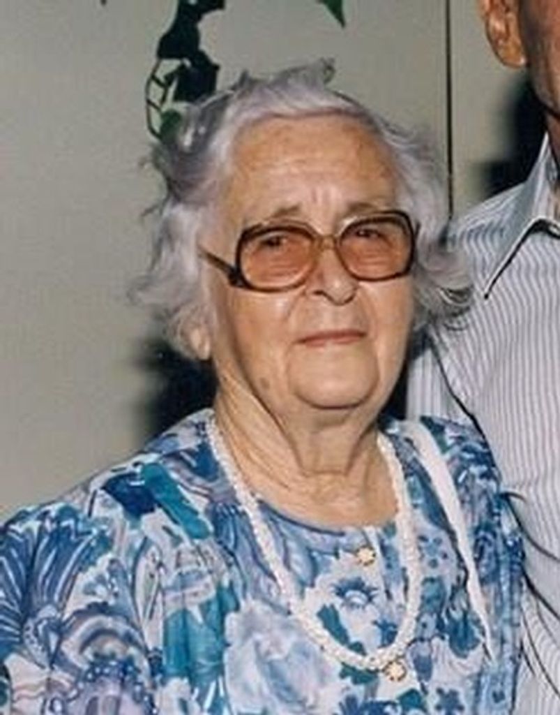 Vivian Edith Howerton