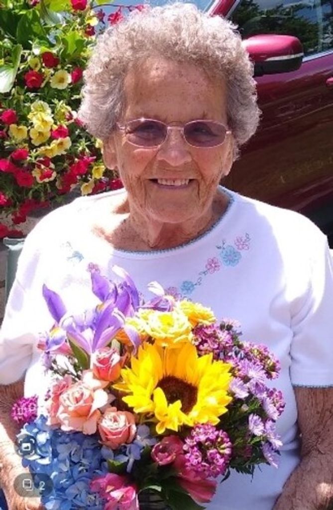 Viola Plummer Profile Photo