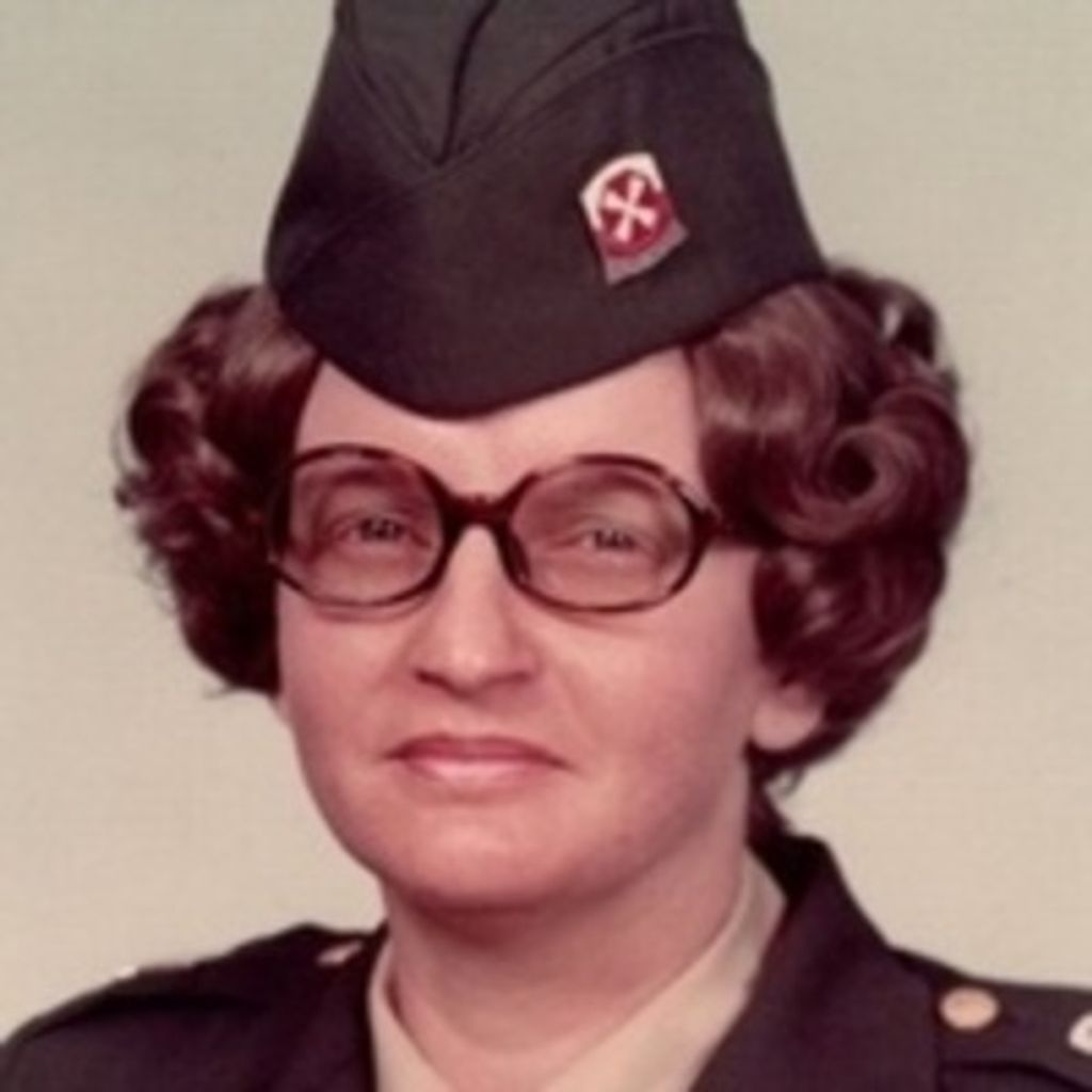 Della Sue Dickson Deberry Profile Photo