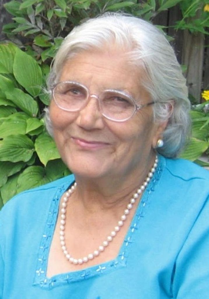 Phelomina Azzi-Loutfi