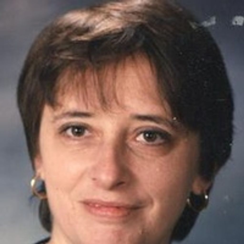 Mary  Rose Pineau Profile Photo