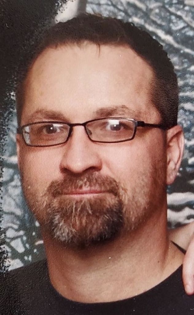 Sean Christopher Powers Profile Photo