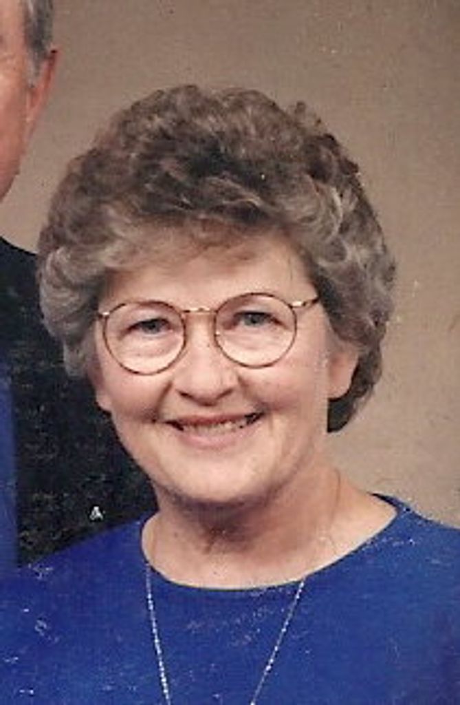 Catherine (Schwallie)  Mathews