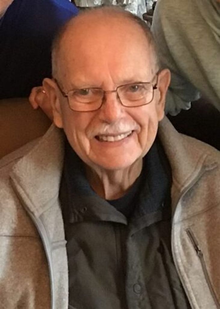 Robert Young Profile Photo