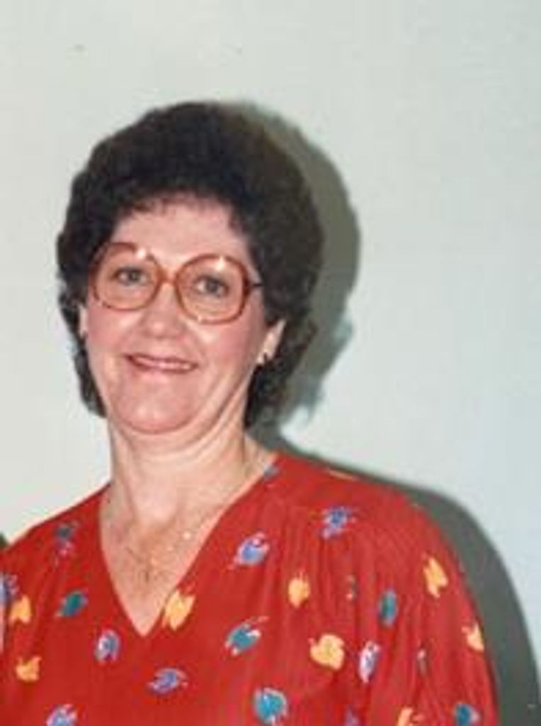 Ella Leonard Profile Photo