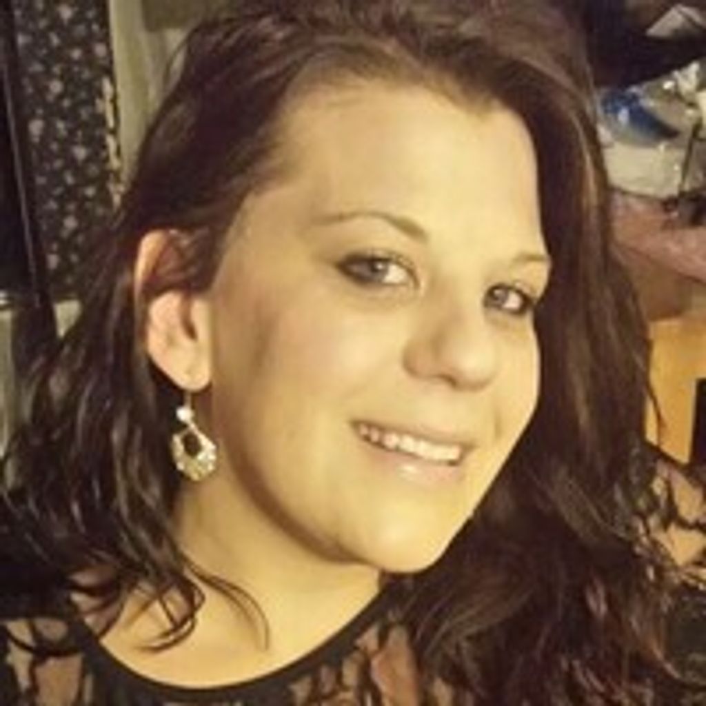 Kari  Lorraine Carter