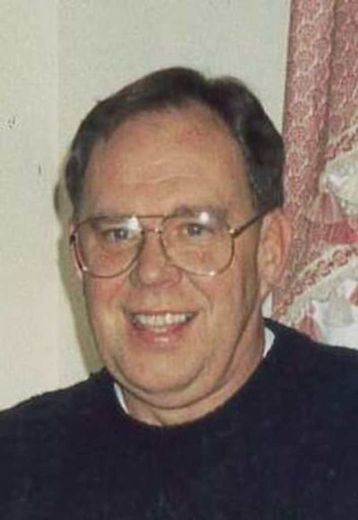Robert Paul Davis Profile Photo