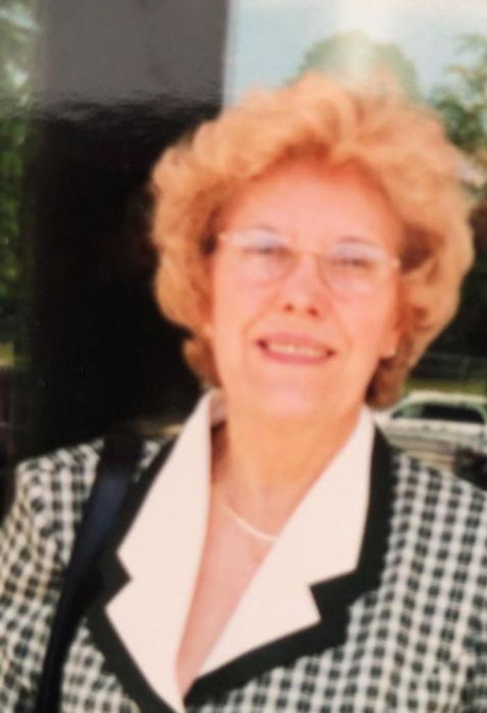 Mary L. (Ryan)  Mcnamara