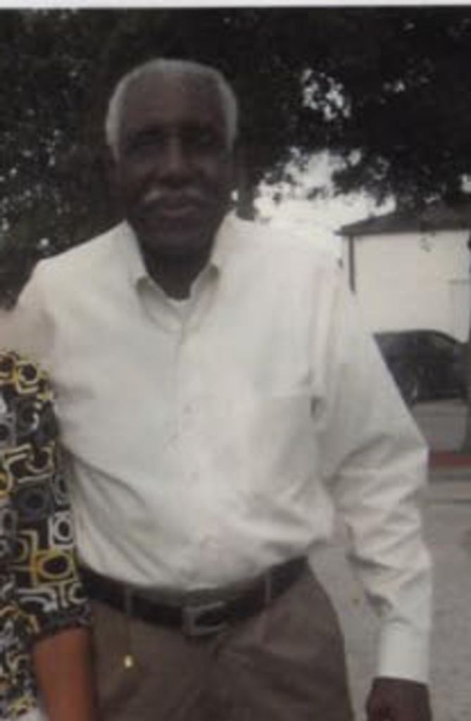 Walter James Davis Profile Photo