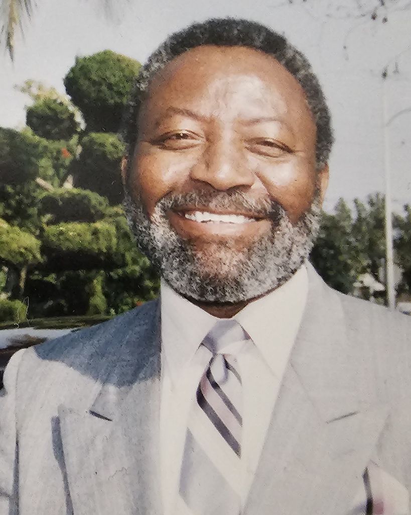 Mr. Roger Lee Bell Jr.