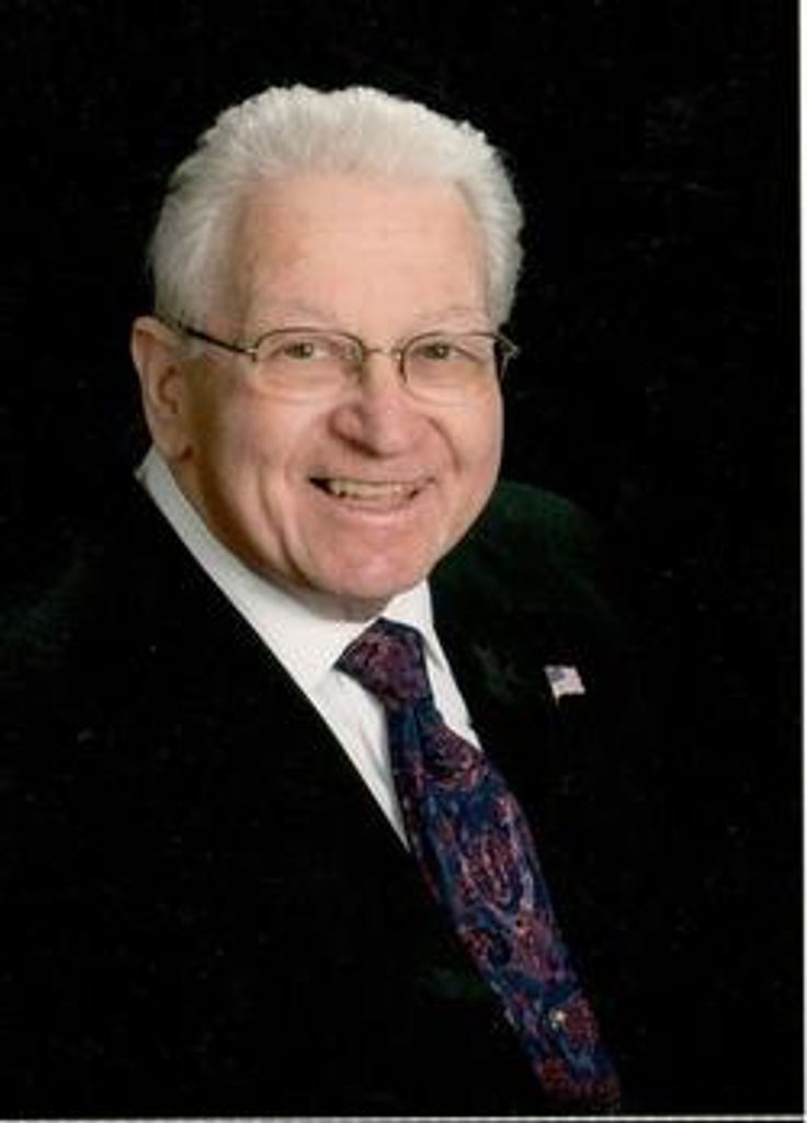 Ernest J "Ernie" Feichtl