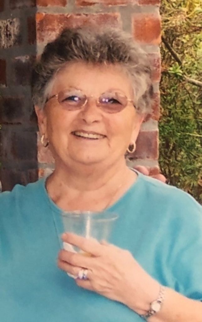 Dora Mulhern Profile Photo