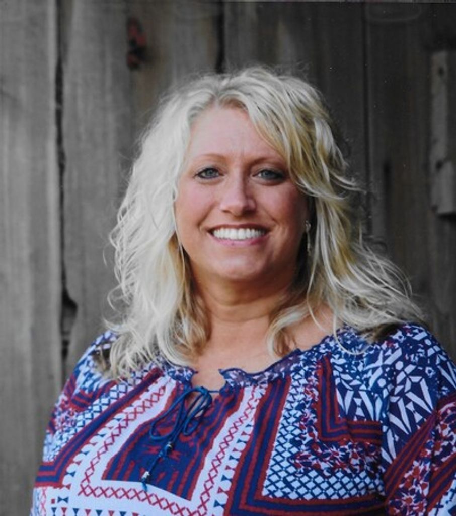 Betsy Michelle Conter Profile Photo