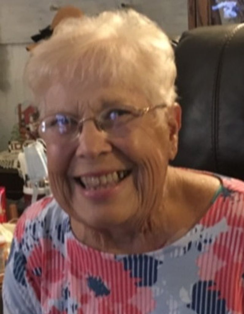 Maxine "Max" Robinson