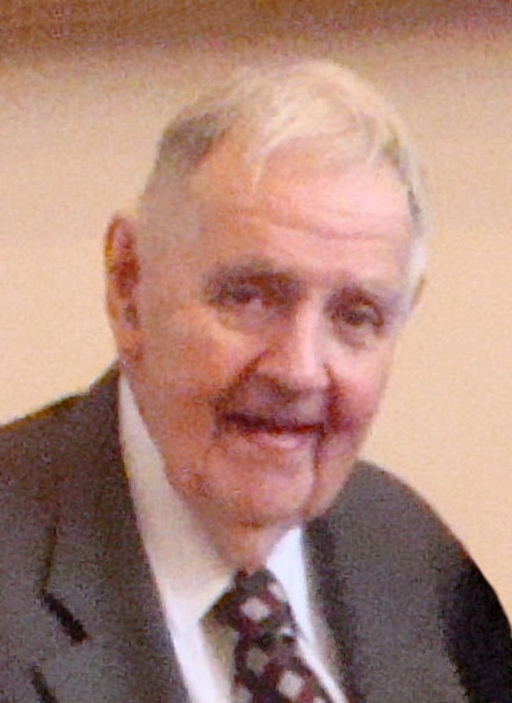 Donald W. (Jr.)  Rhinemiller