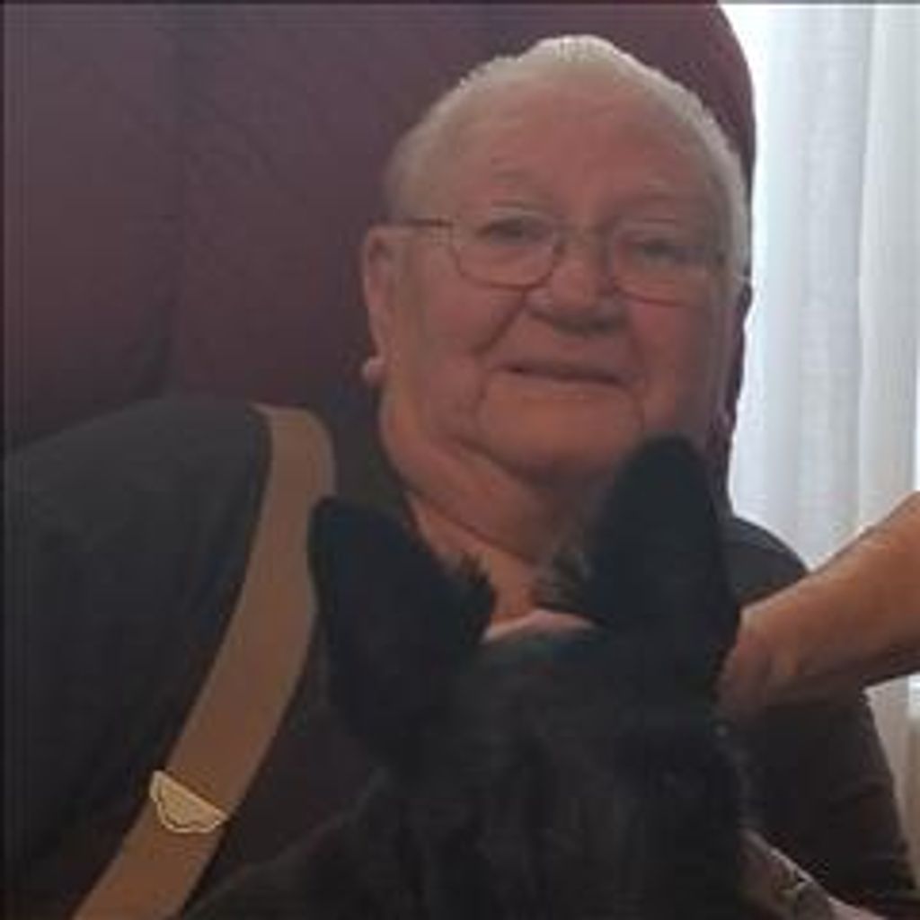 Phil Buker Profile Photo