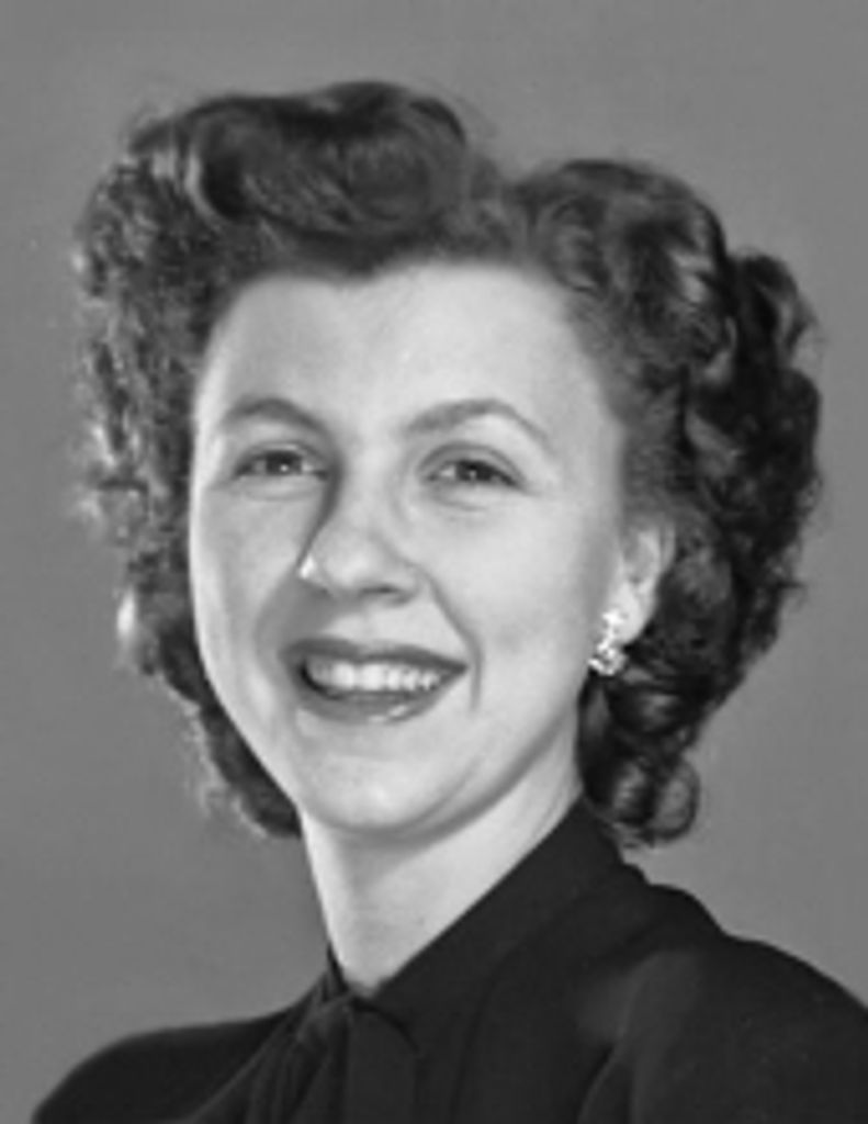 Dolly Macrae Profile Photo