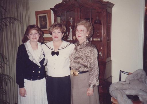 Karen M. Frazier photo gallery thumbnail 34 of 80