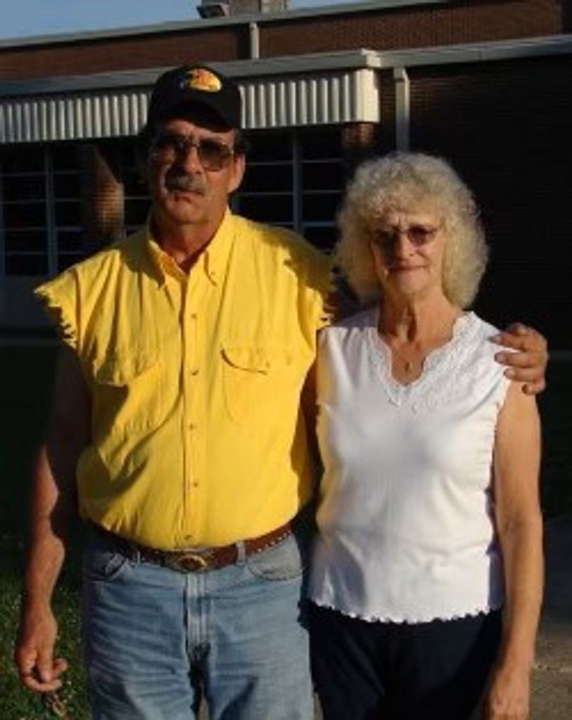 Lois "Vickie" Chamberlain Profile Photo