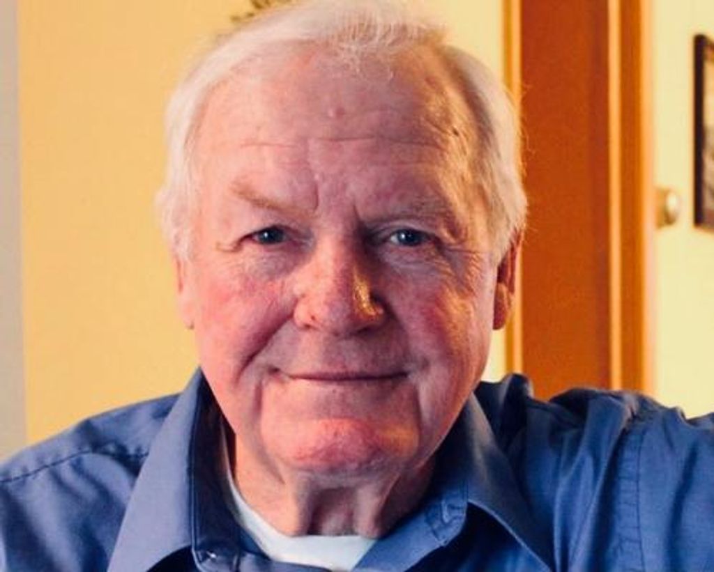Lawrence Malcolm Mccue Profile Photo