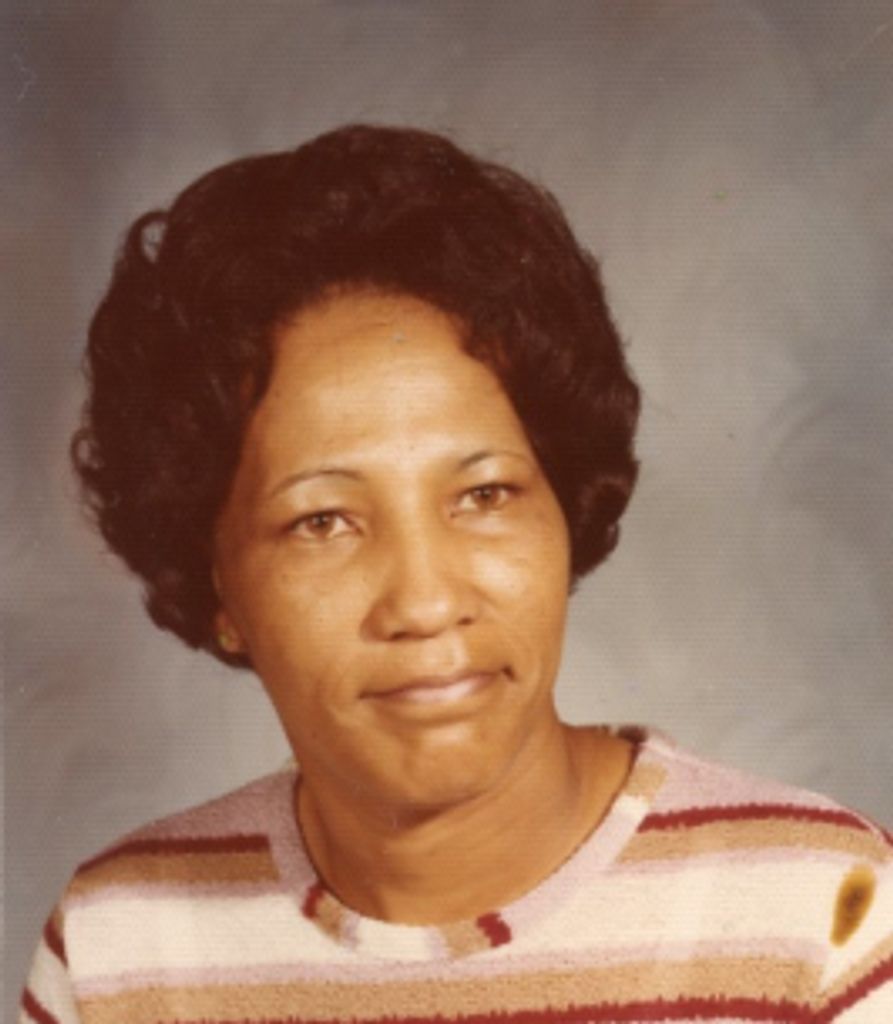 Shirley Muncey (Petty)