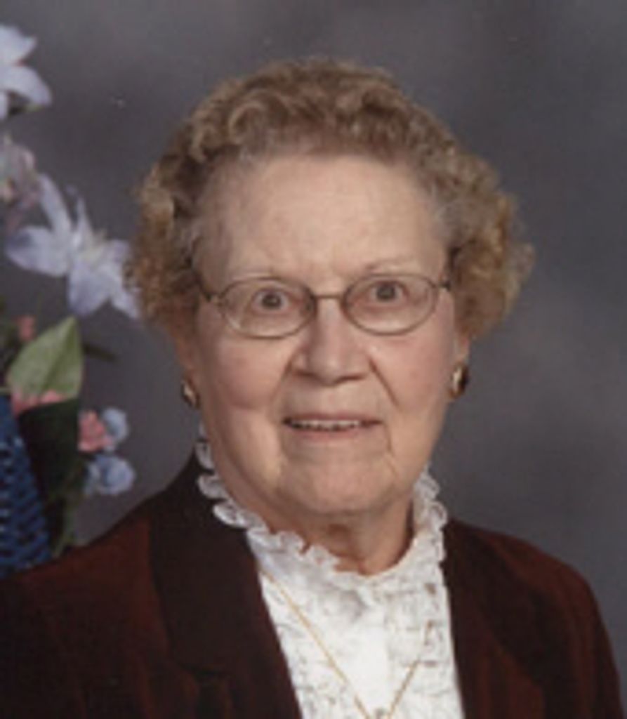 Helen June Smith (Kumaus)