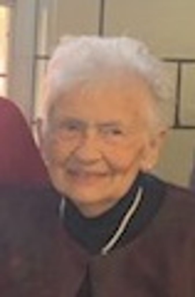 Carolyn Nicholson