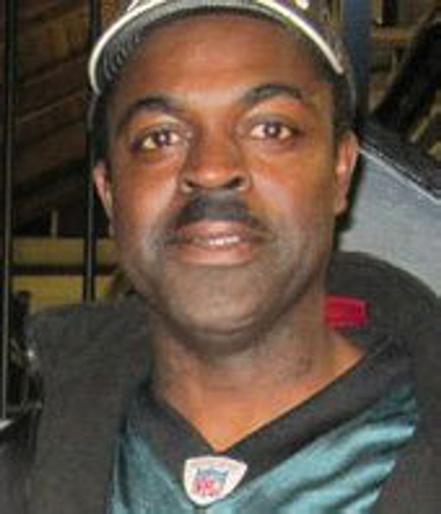 Earl Robert Supria