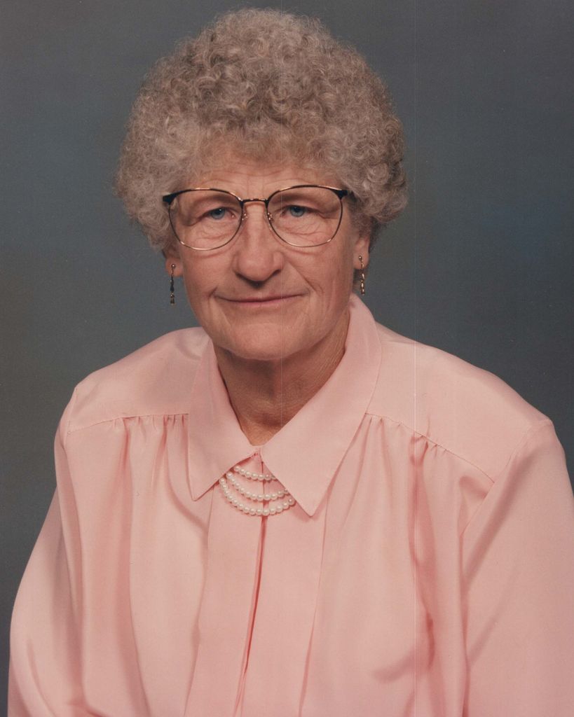 Aurelia Catherine Acker Schoenenberger (Tulia) Profile Photo