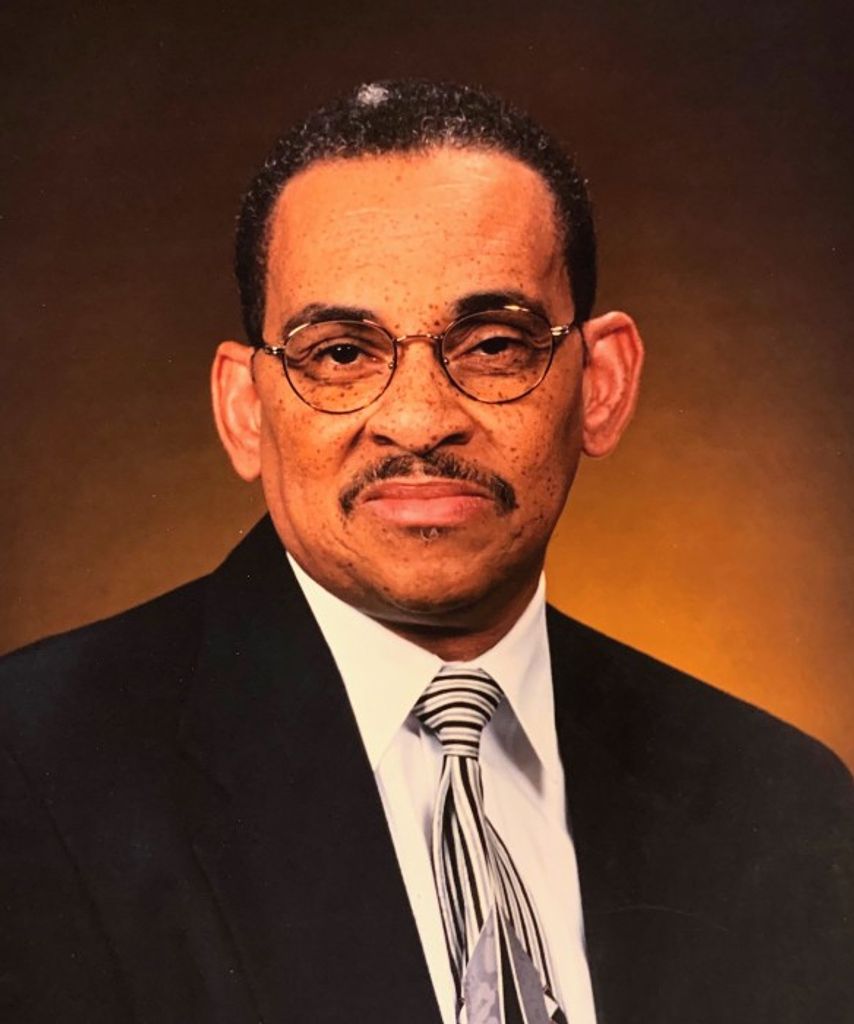 Cornel Lloyd Matthews Profile Photo