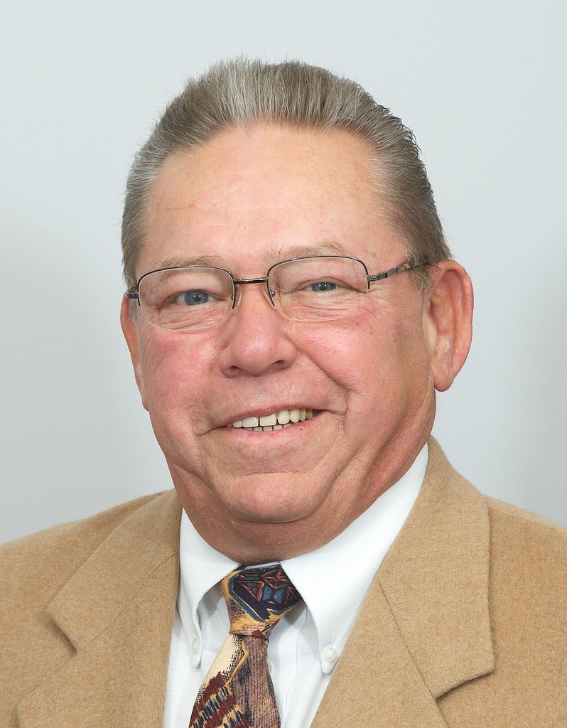 James C . " Jim" Engle Jr.