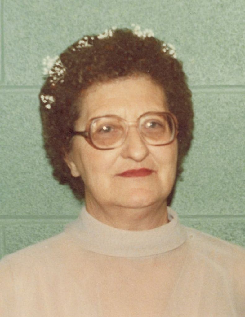 Nadine Cecelia Studer Profile Photo