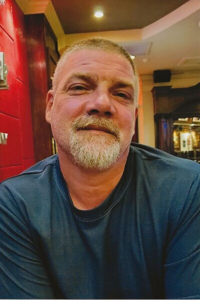 Christopher Paul Arnold Profile Photo
