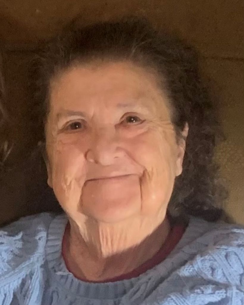 Della Deo Shirley