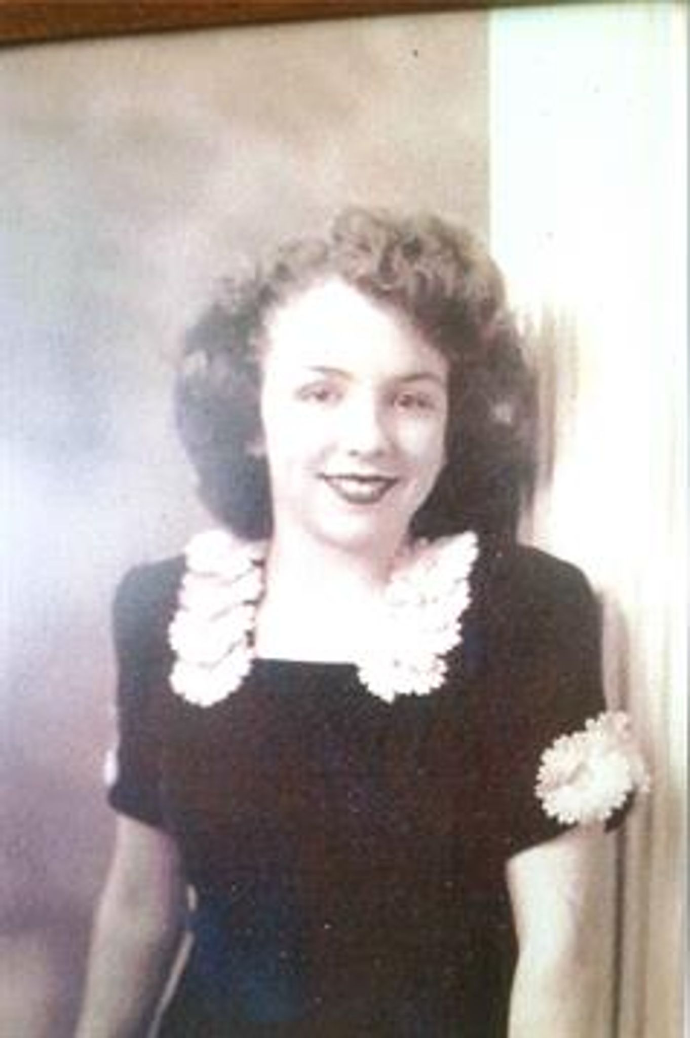 Ina D. Brewster photo gallery image 3 of 3