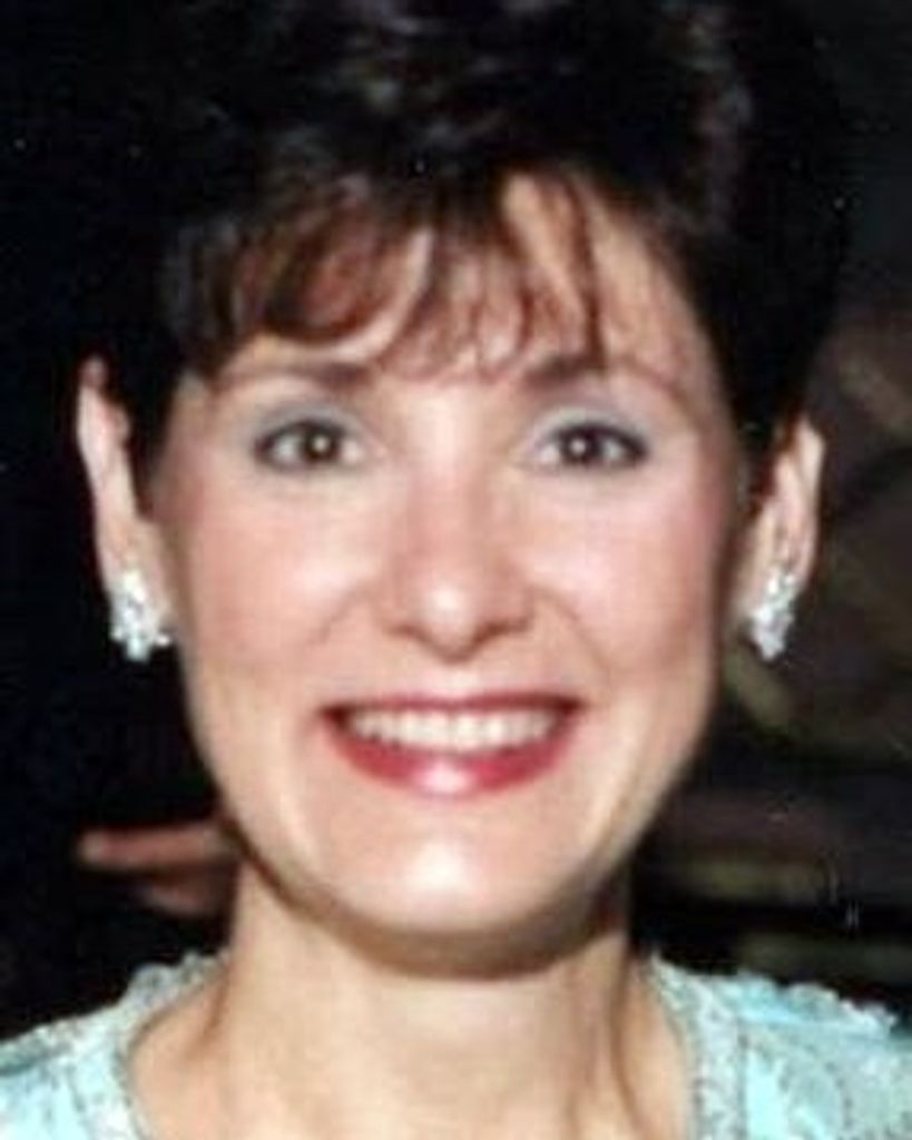 Sylvia DeLuna Profile Photo