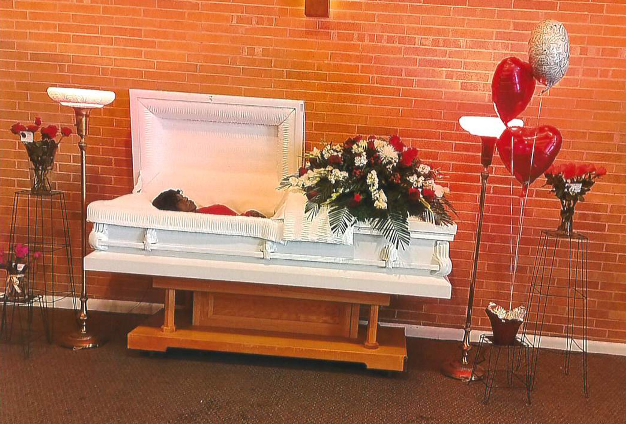 Beverly Jean Brown photo gallery image 6 of 6