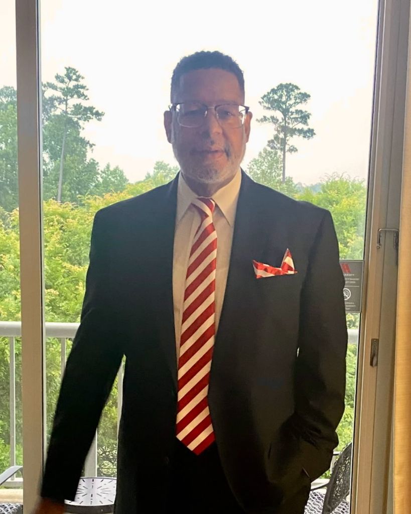 Mr. Christopher Reynard McHenry