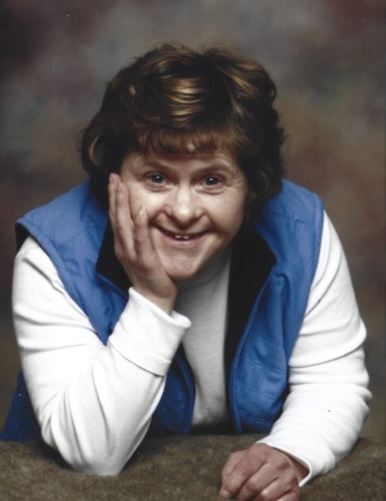 Elizabeth Marie Longo Profile Photo