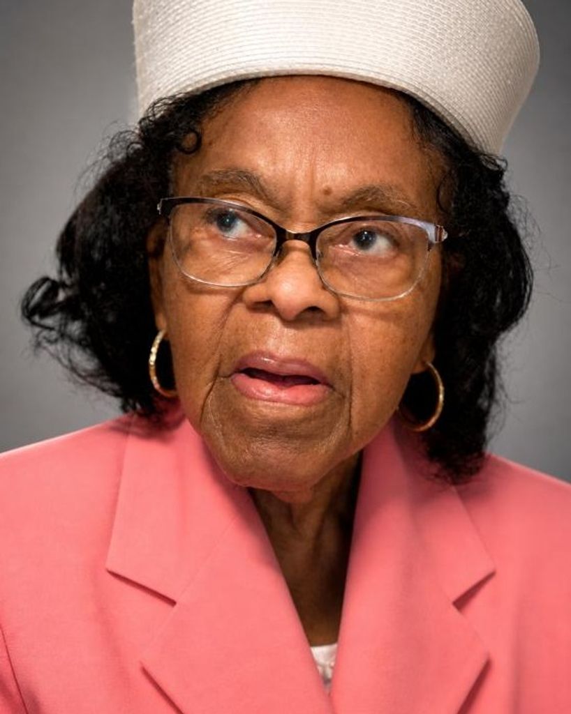 Julia Mae "Tennie" Jackson