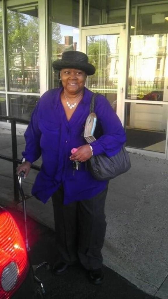 Ruth Lyenette Thomas