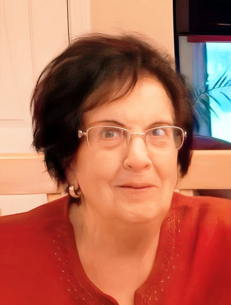 Mary (Tripodi)  Marandola Profile Photo