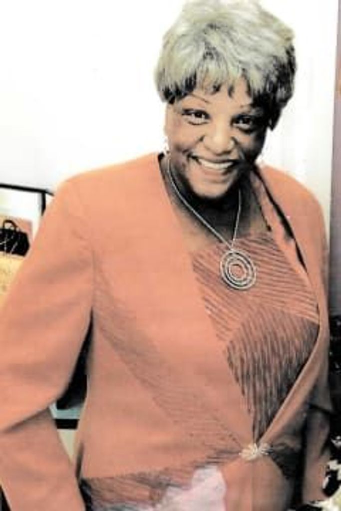 Harriet Brown Profile Photo