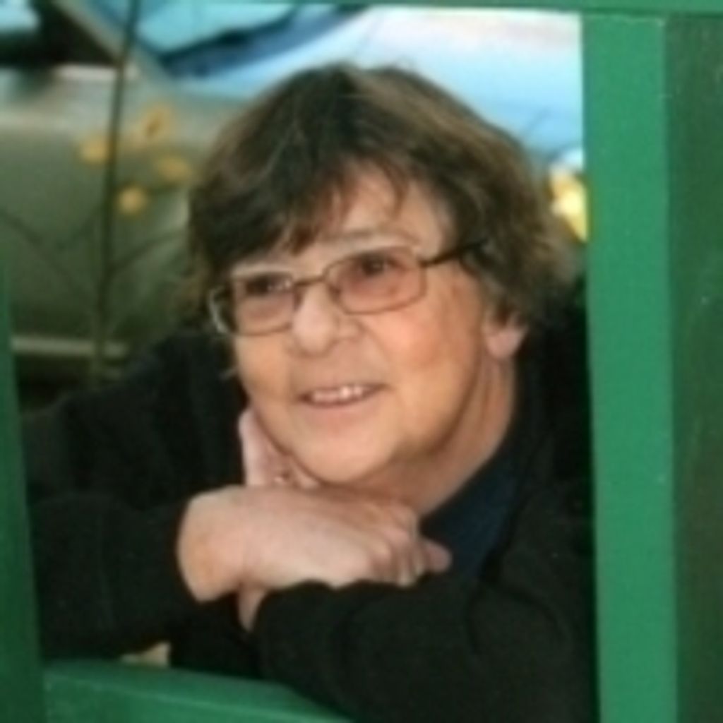 Gay Elaine Roberts