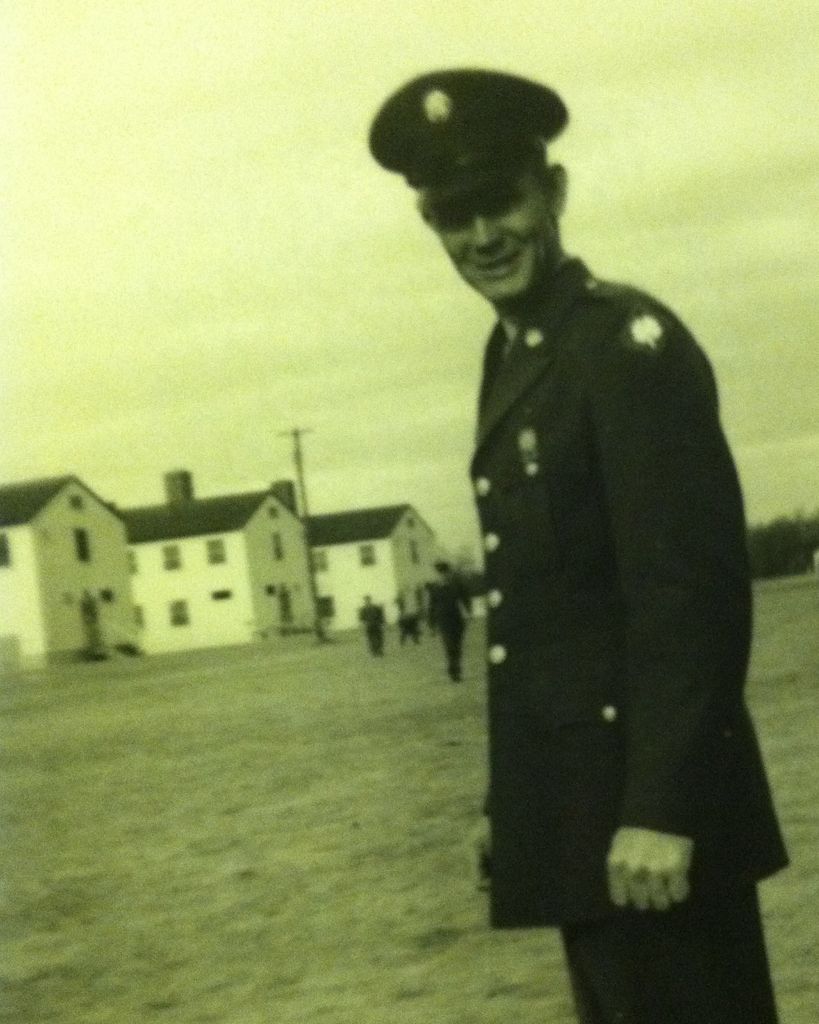 Robert Wayne Holden Profile Photo